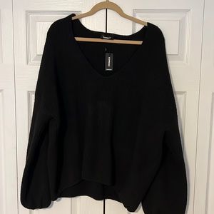 Black v neck oversized express sweater